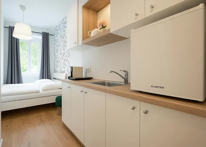 Dainn Schoenbrunn Apartment